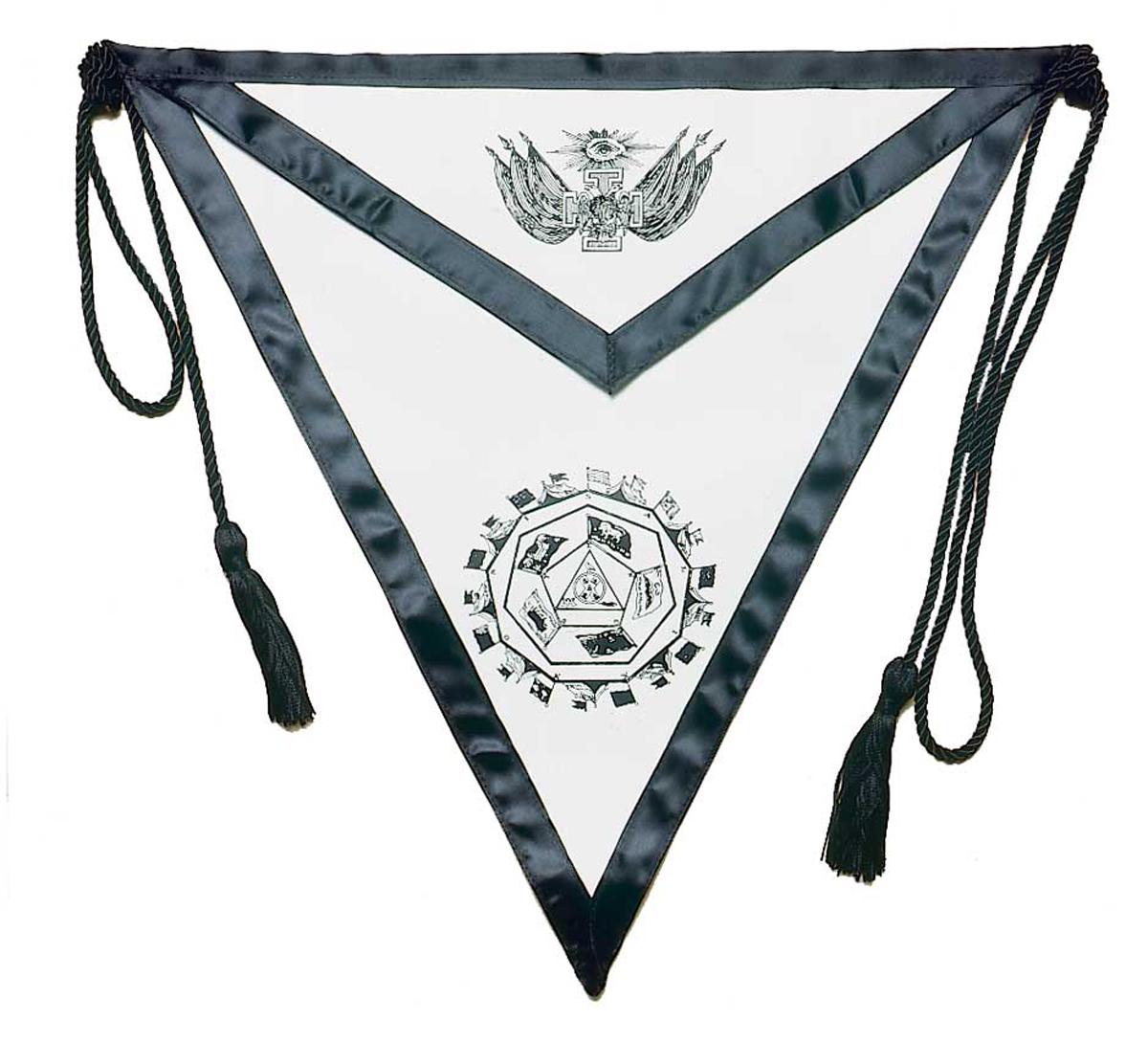 32 Degree Apron - Black lining