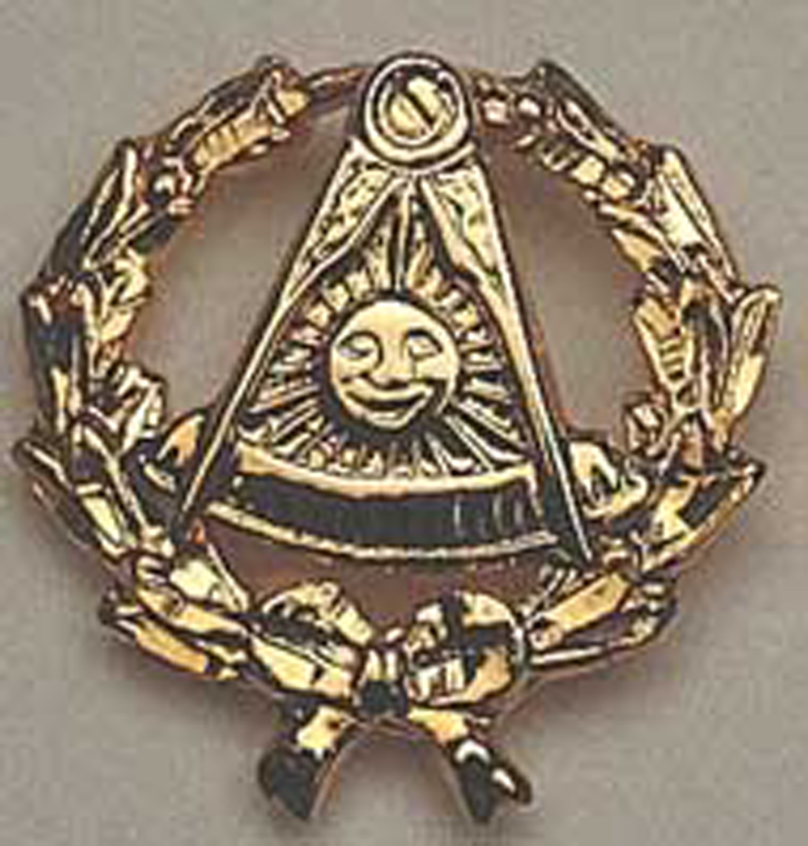 Past Master / PDDGM lapel Button in 10K YG