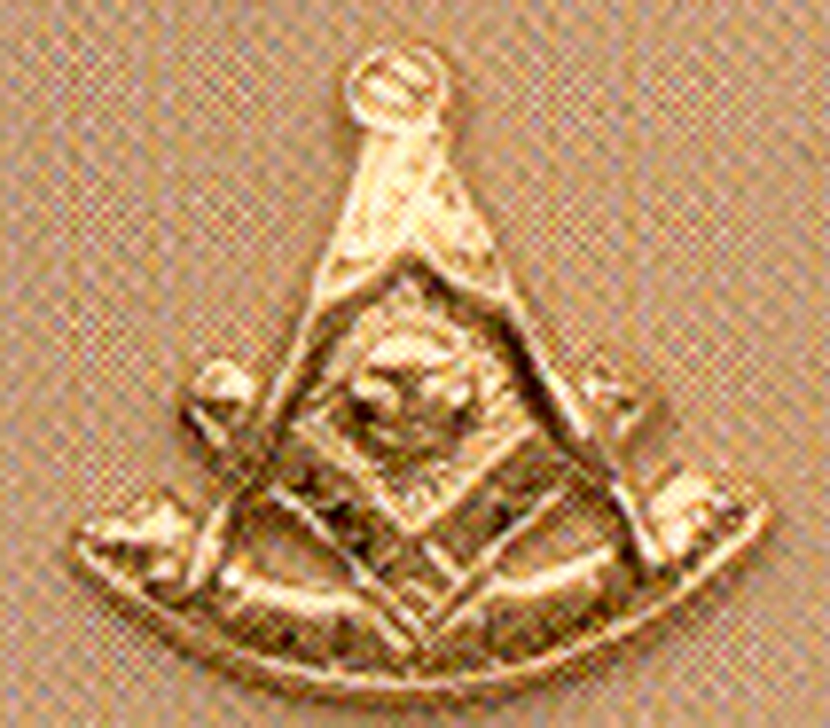 Past Master Lapel Button in gold tone
