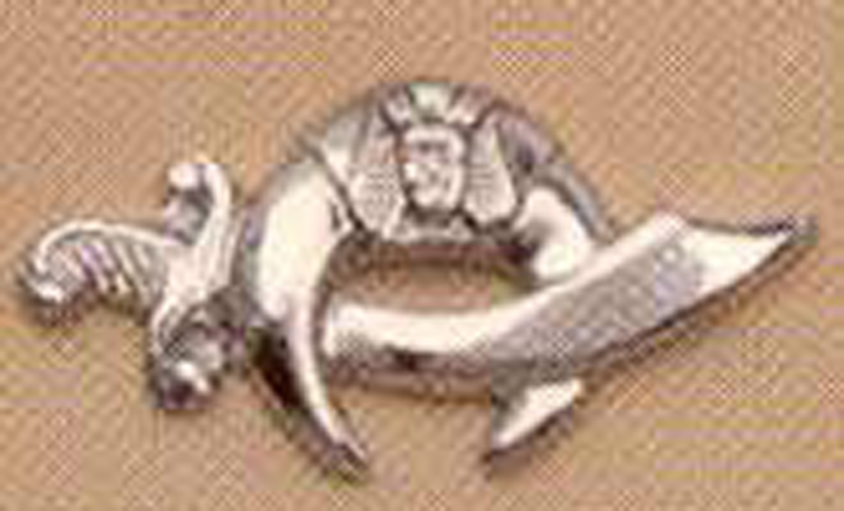 Shrine Lapel Button in 14K WG 