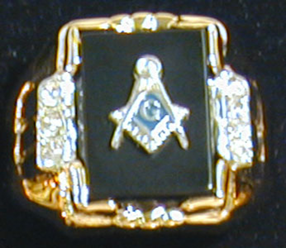 Masonic Black Onyx Ring - Size 16 Only