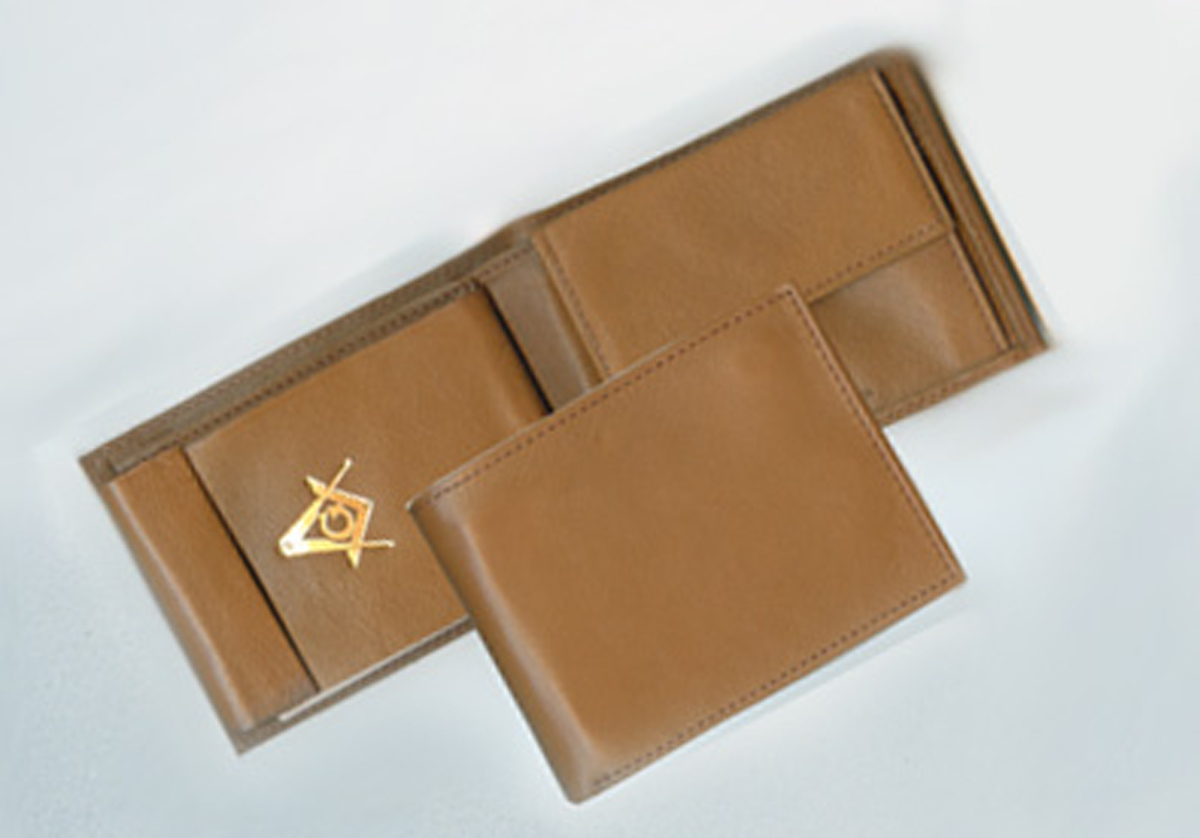 Registrar Billfold-Walnut