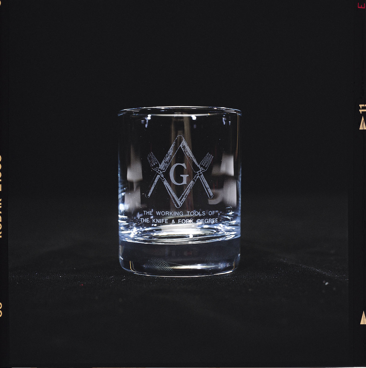 Knife & Fork lodge table glass