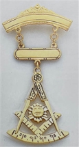 Masonic Past Master Swinger Jewel.