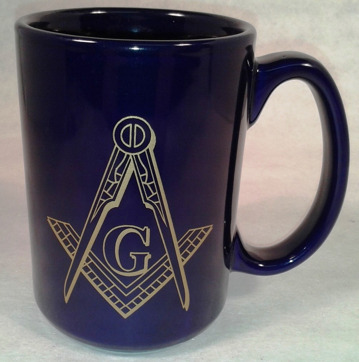 Masonic 15oz Mug with micro gold emblem