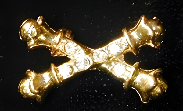 OES Marshall Charm Goldtone