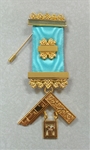 Gold Plated Past Master Jewel